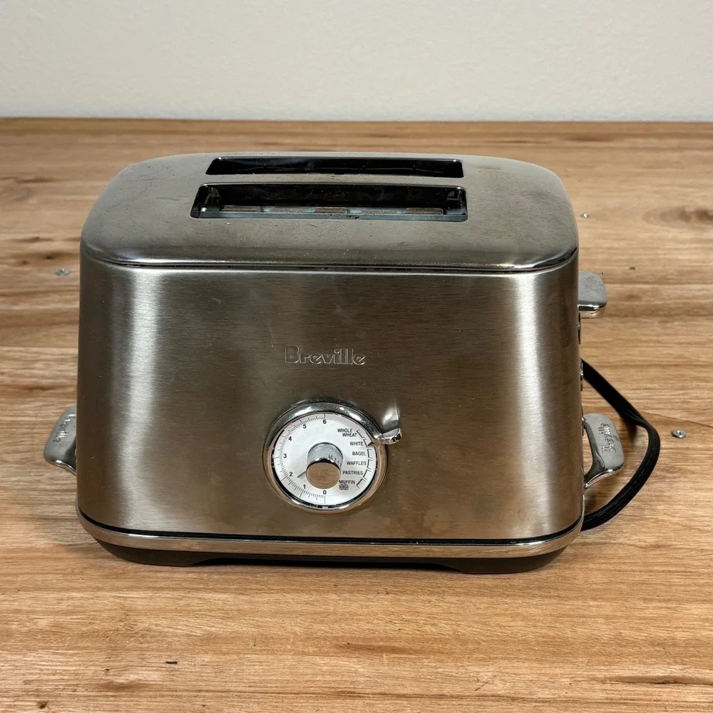 Breville BTA735 BSS Bit More 2-Slice Toaster Brushed Stainless Steel Silver